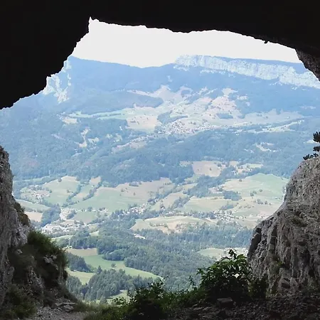 Le Clapier Lejlighed Theys